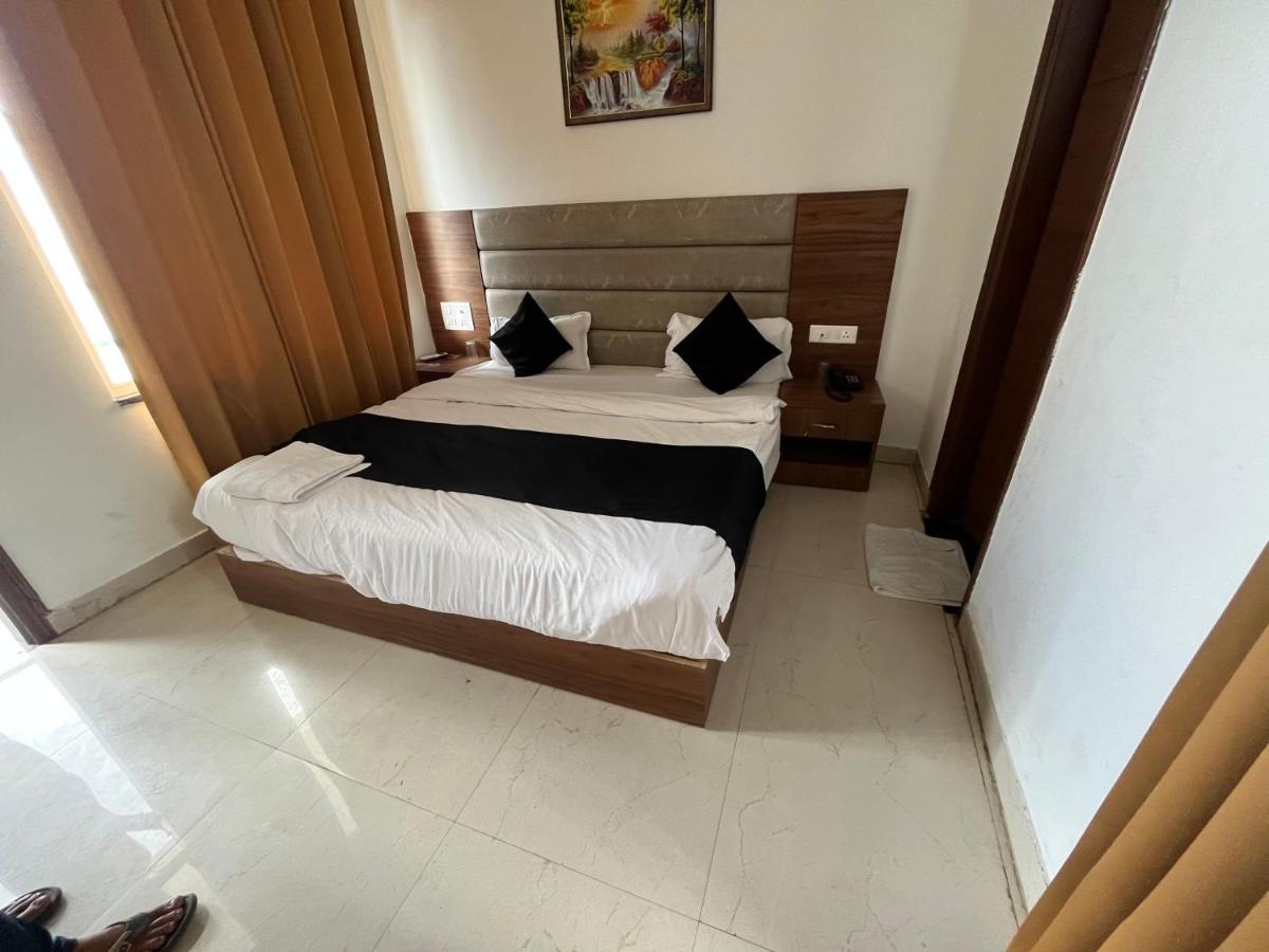 Apartment 2bhk Luxury In *